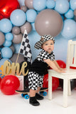 Kids checkered snapback hat with embroidered smiley in brown